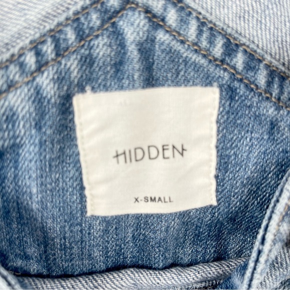 HIDDEN JEANS ~ Blue Denim Shortalls with Distressing and Cuffs ~ Size X-Small - Picture 12 of 14